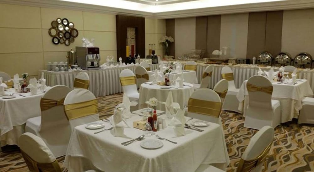 فندق جولدن نيو كونتيننتال EX: فندق الحياة جدة كونتيننتال(Al Hyatt Jeddah Continental Hotel) 27/33