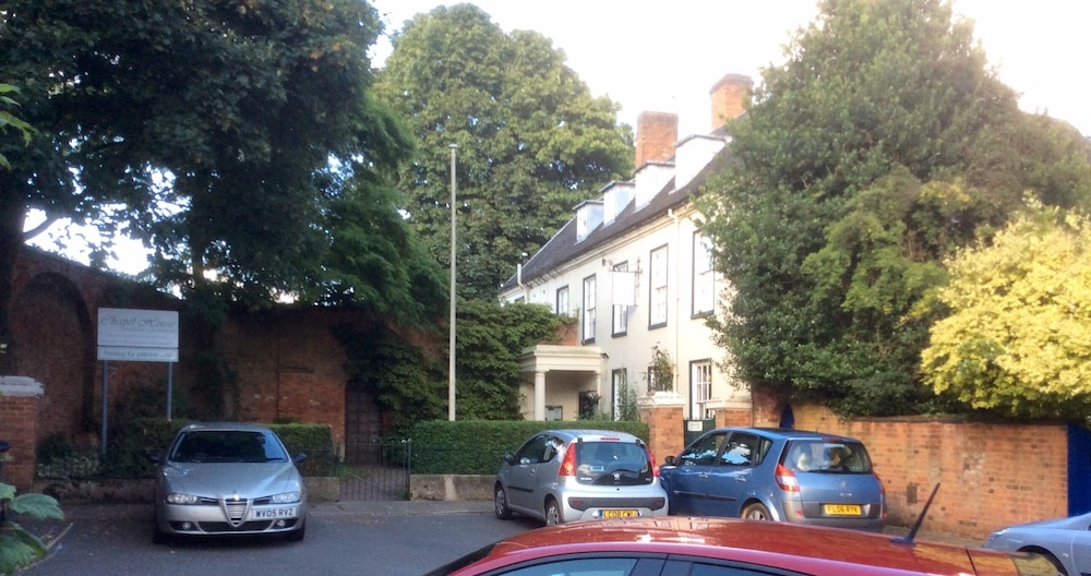 Chapel House Restaurant with Rooms 33/50