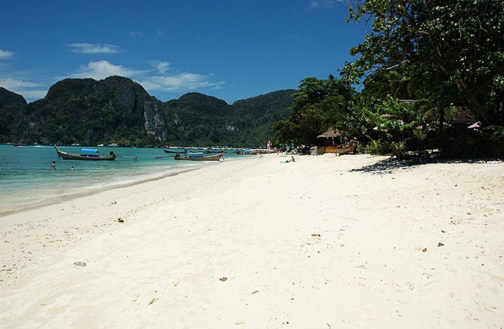 Phi Phi Villa Resort 66/71
