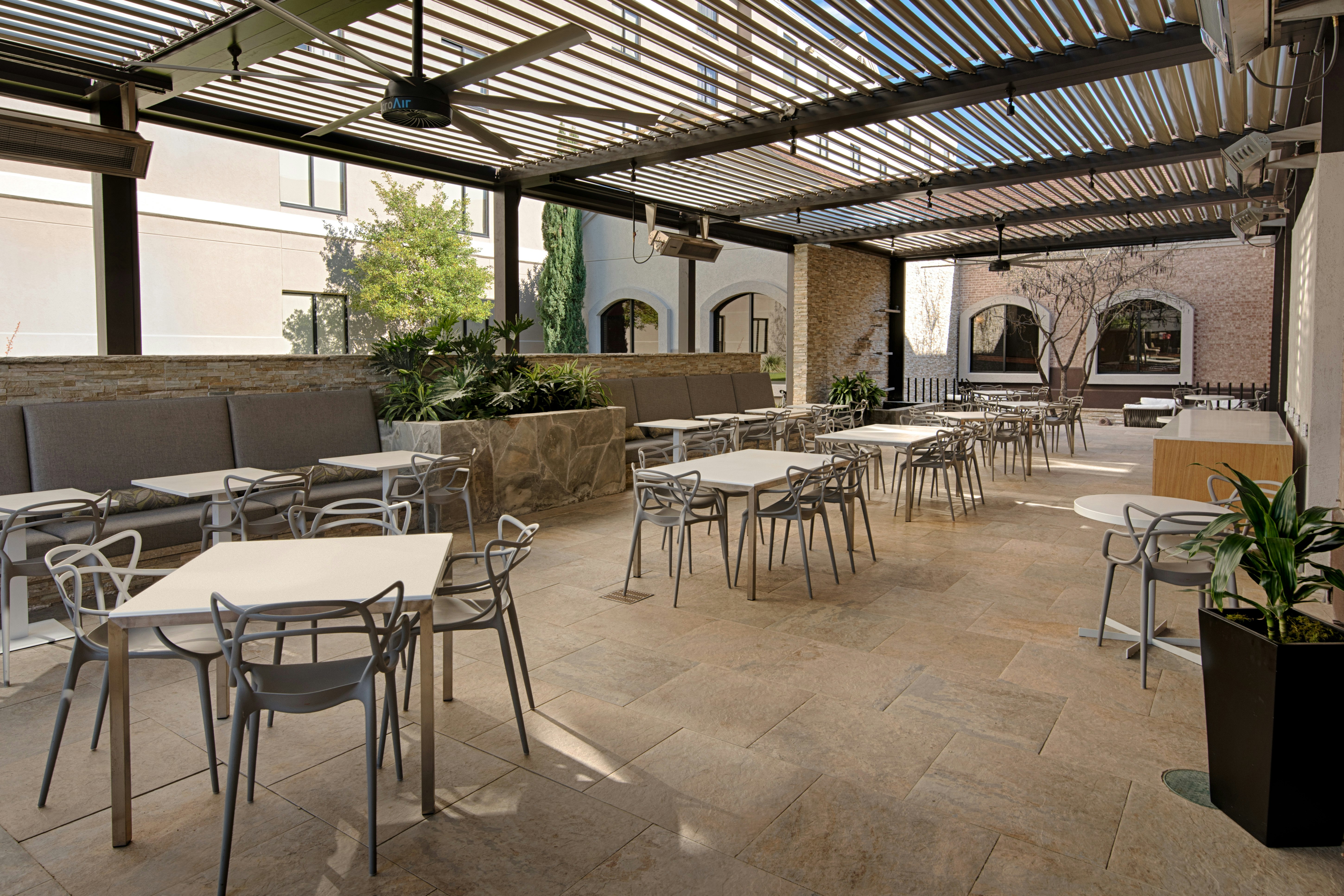 Hilton Garden Inn Las Colinas 23/41