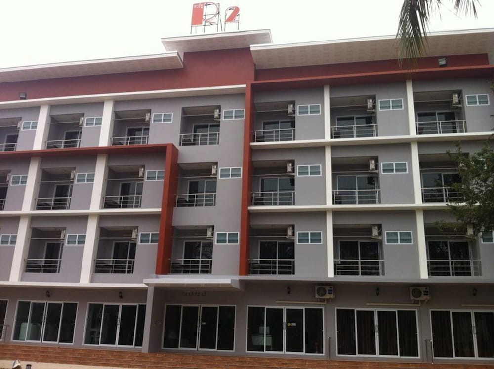 R2 Apartment Service 2/50