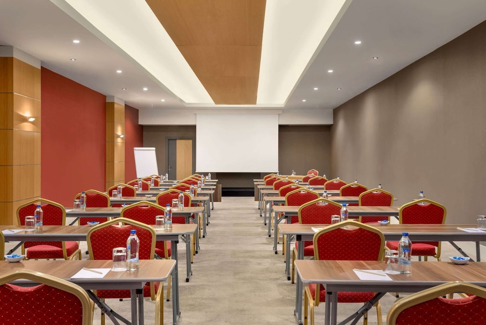 Ramada Plaza by Wyndham Eskisehir 57/64