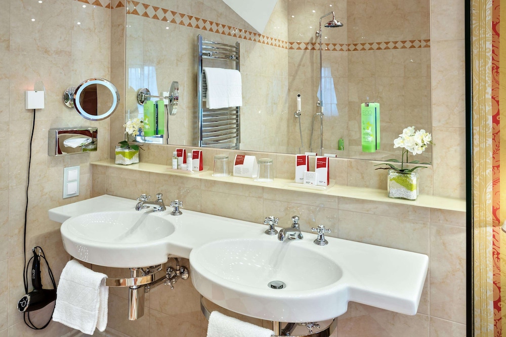 Austria Trend Hotel Ananas 47/50