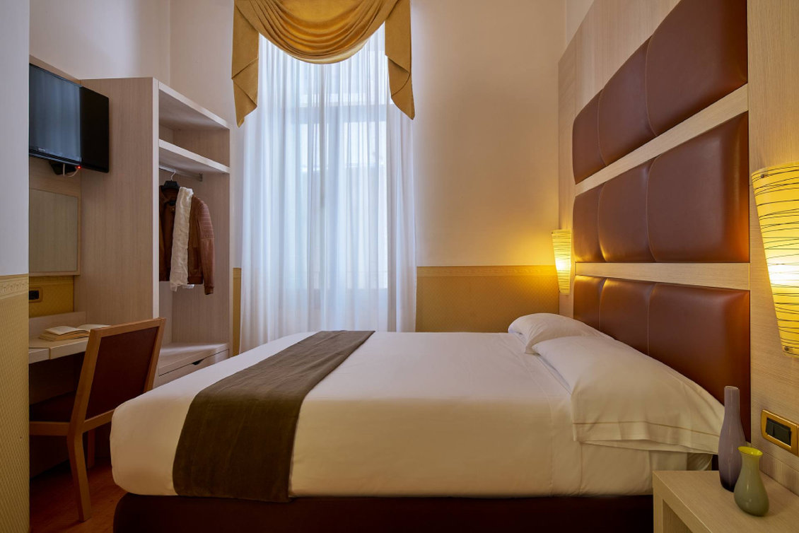 ECONOMY, DOUBLE BED
