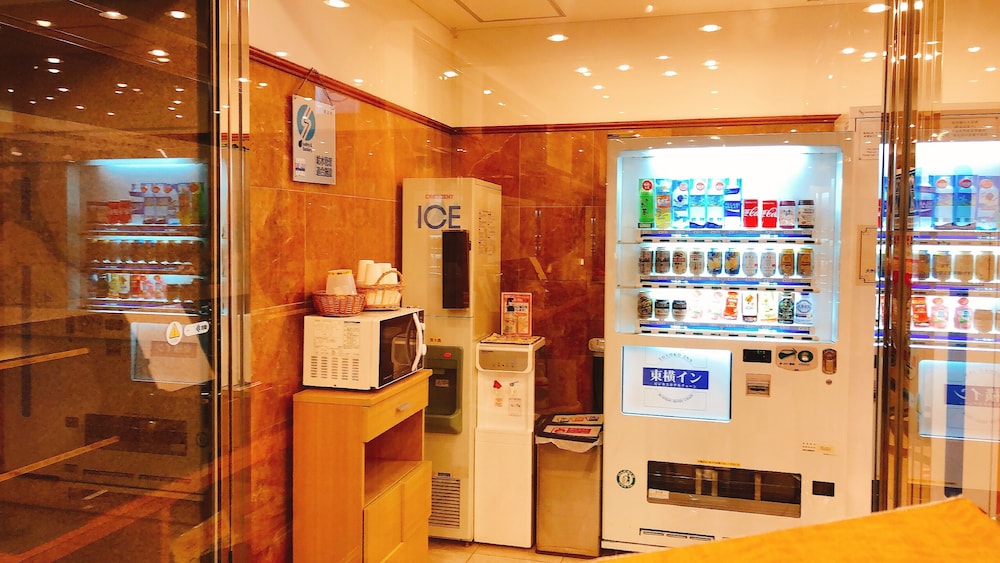 Toyoko Inn Shin-yokohama Ekimae Honkan 54/58