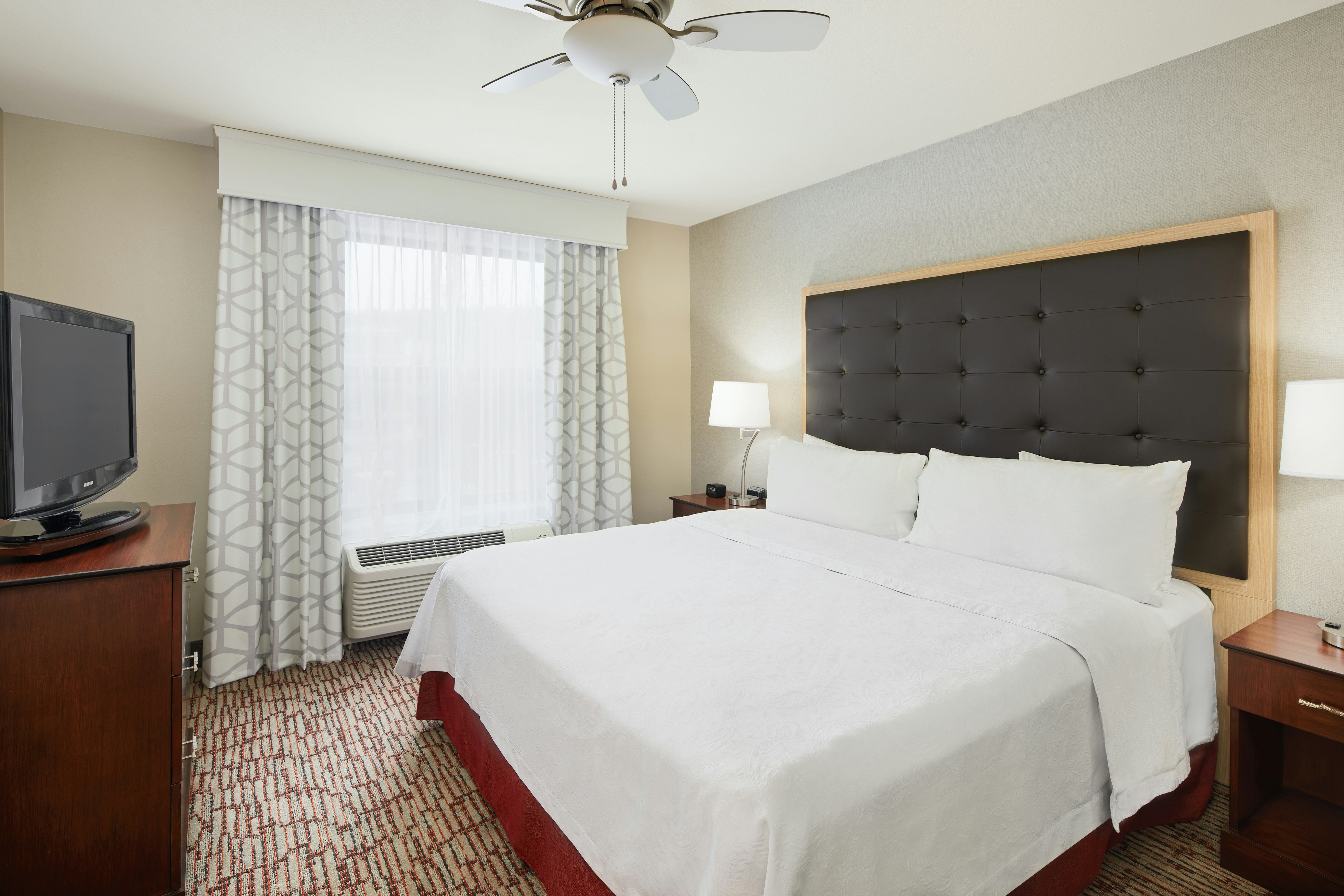 1 Bedroom, Suite, King Bed