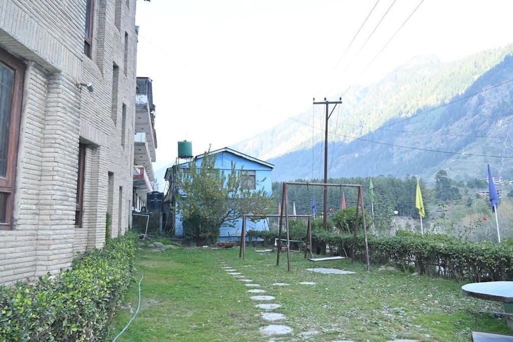 Hotel Sitara International 35/38