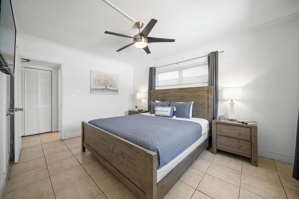 Bayview Regency Apartments By Lowkl 16/50
