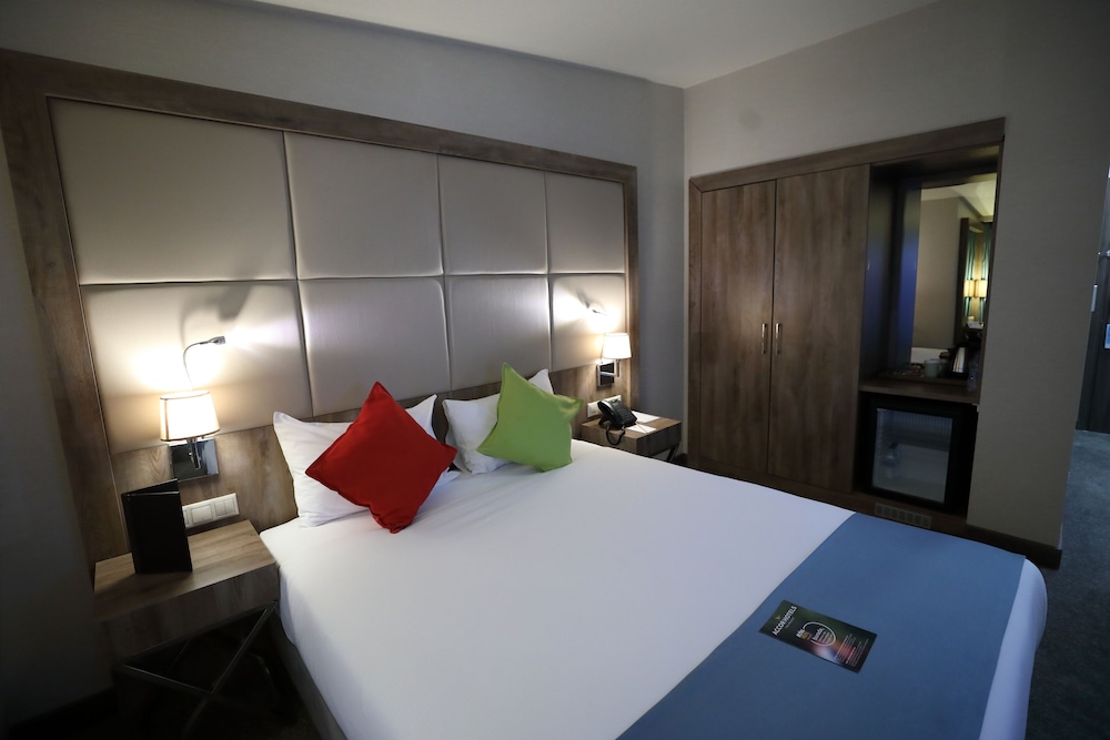 Ibis Styles Istanbul Bomonti 16/70