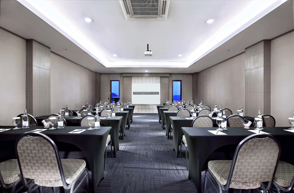 Harper Purwakarta 28/32