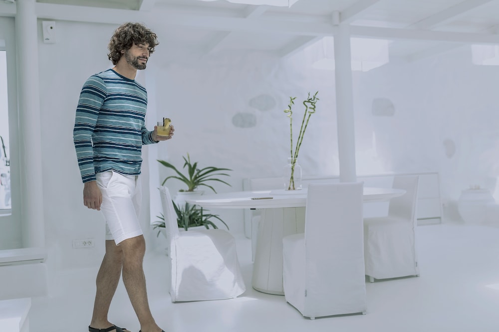 Mykonos Blanc 24/77