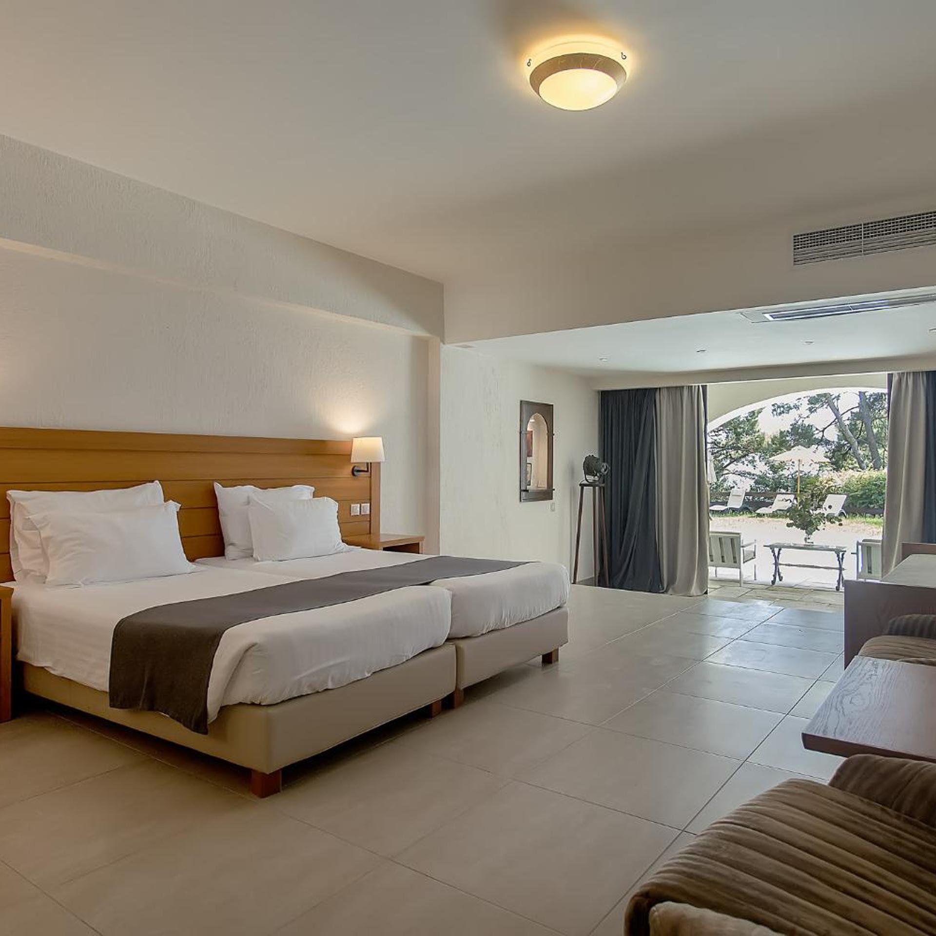 Suite, Shared Pool