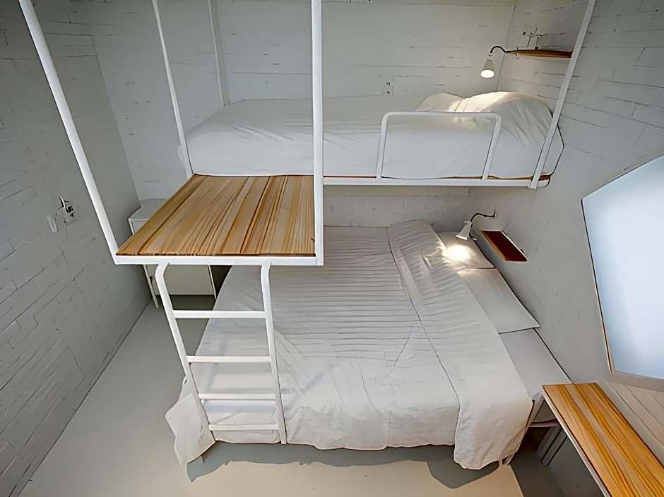Mir Guesthouse Jeju Branch 28/49
