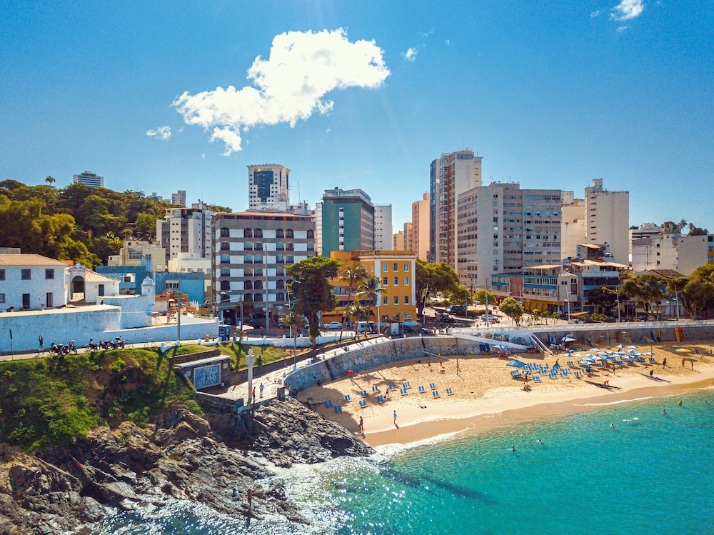 Grande Hotel da Barra 65/71