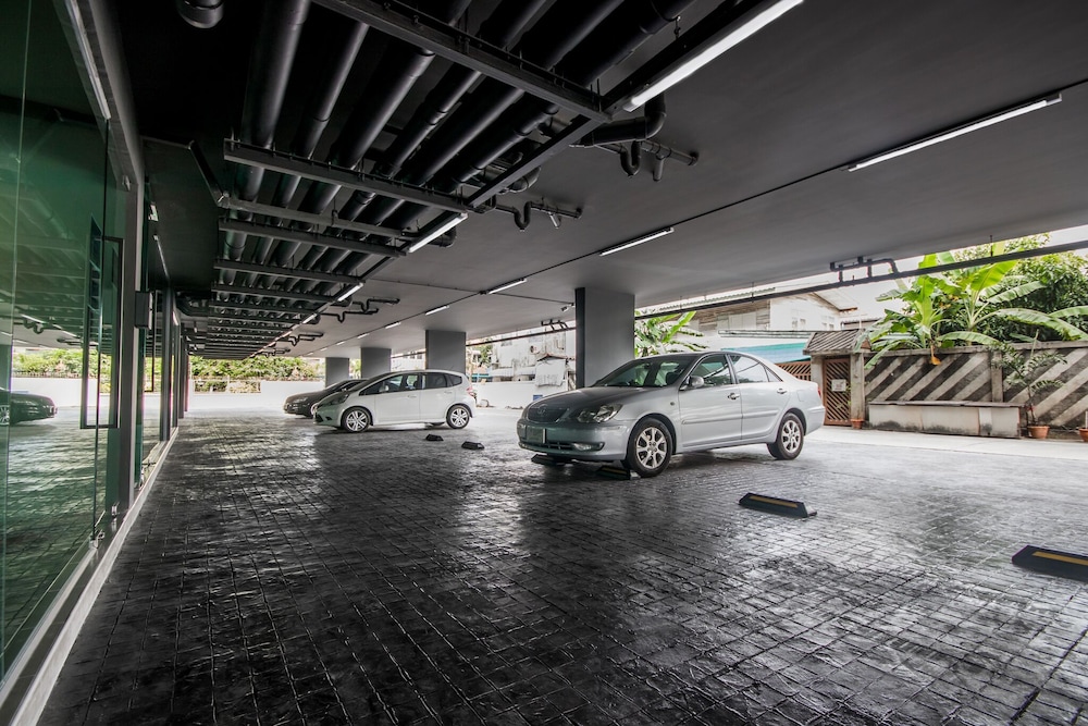 Nidhra Residence 43/50