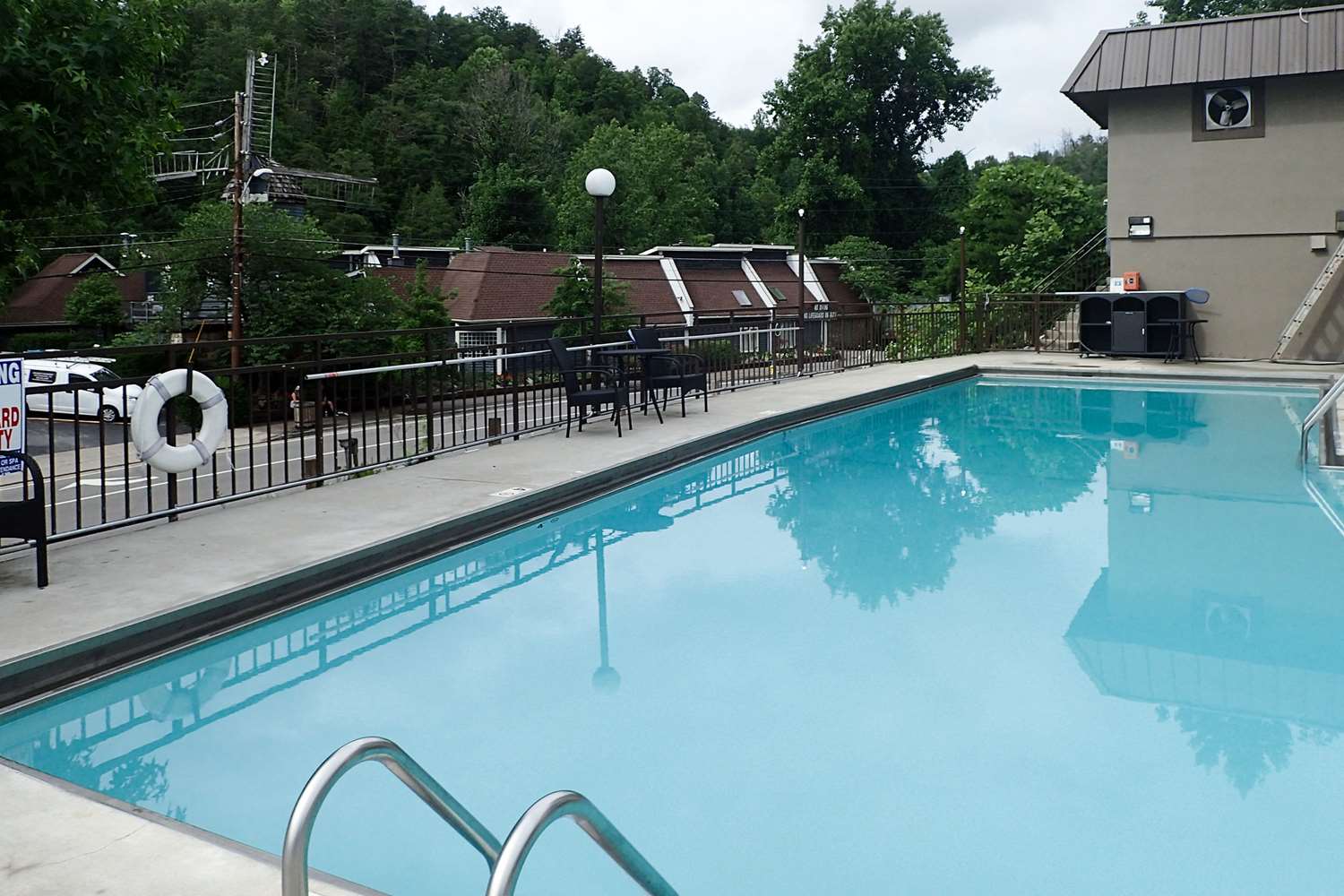 Clarion Pointe Downtown Gatlinburg 22/32