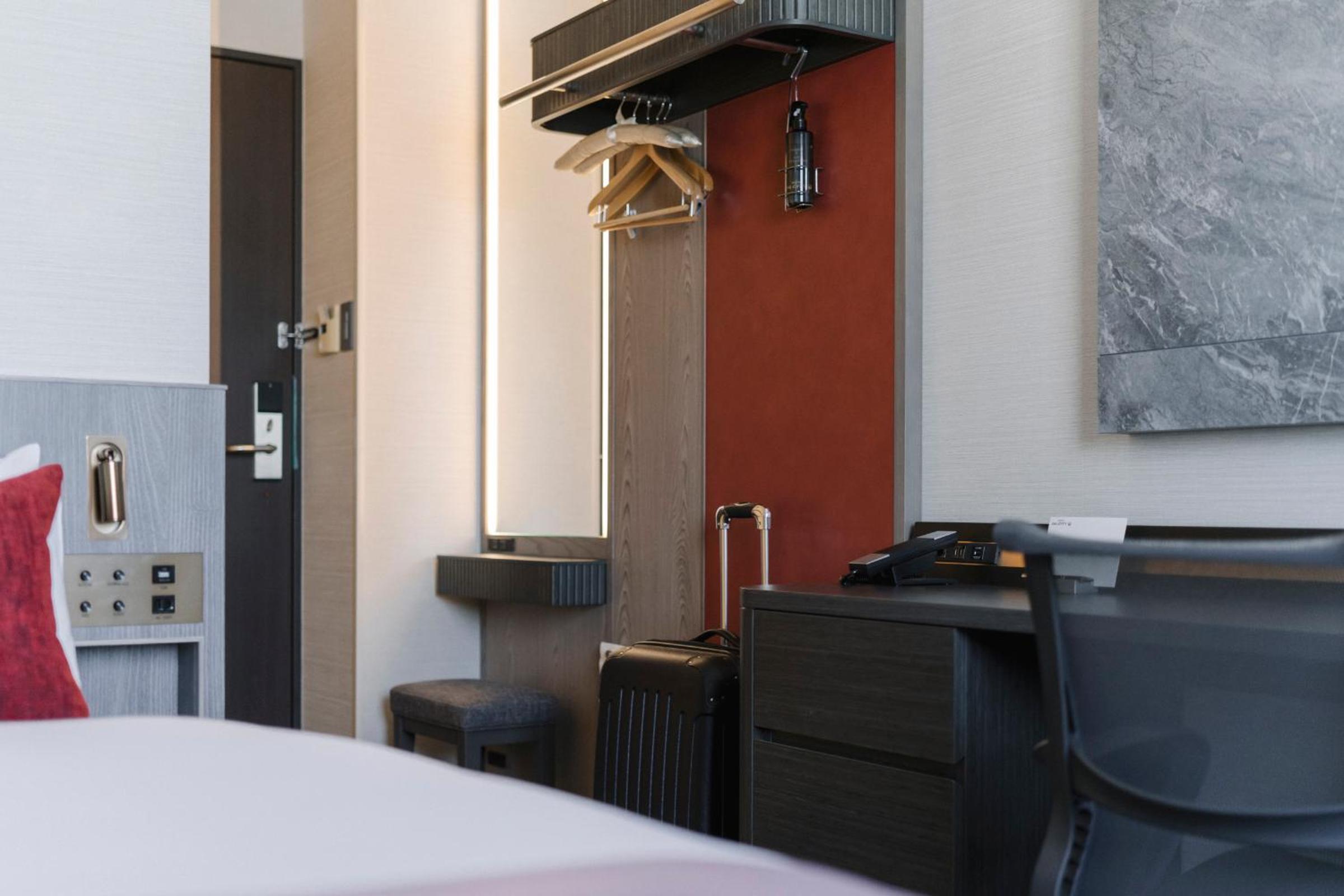 Comfort, Single, Hotel Jal City Haneda Tokyo 9/12