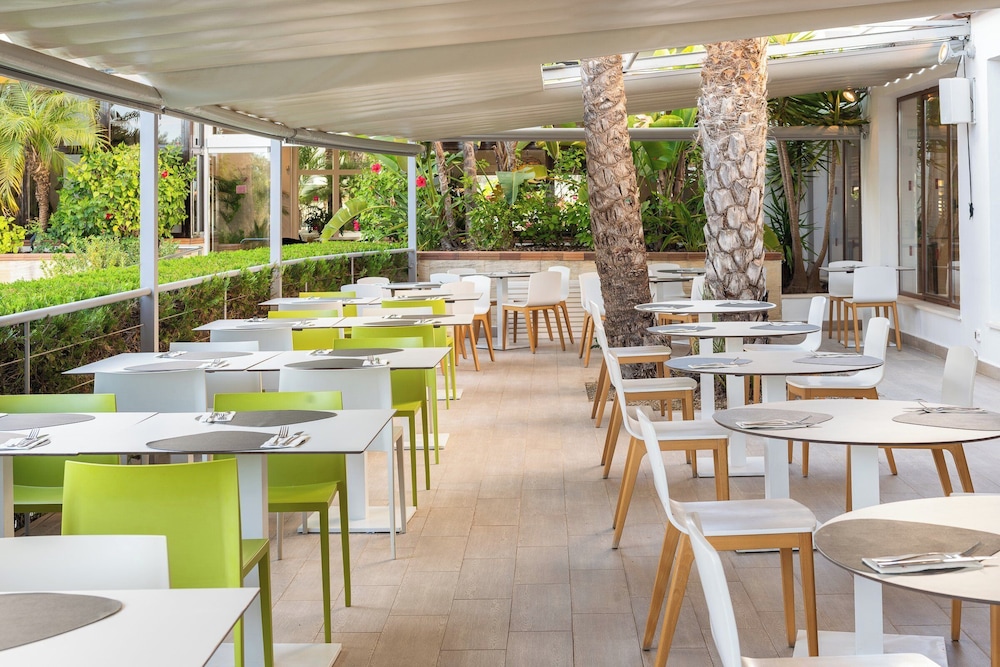 Leonardo Royal Ibiza Santa Eulalia 31/50