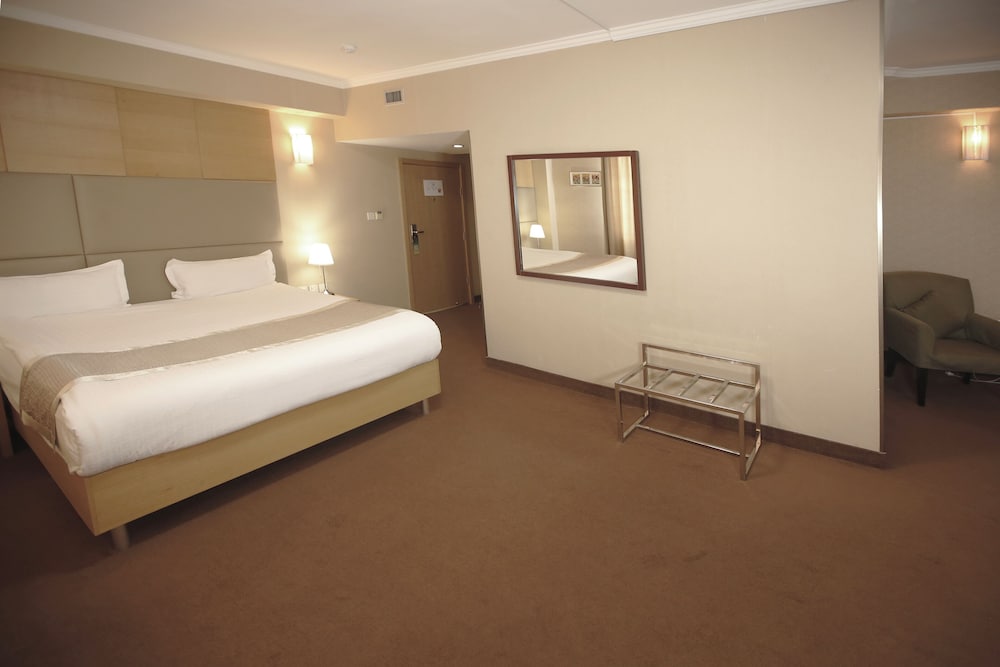The Corporate Hotel Central 22/74