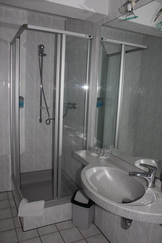 Hotel Roemerstein 30/34