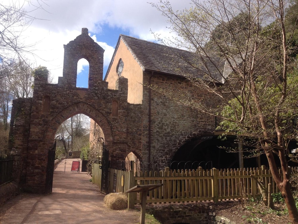 Dunster Mill House 3/48