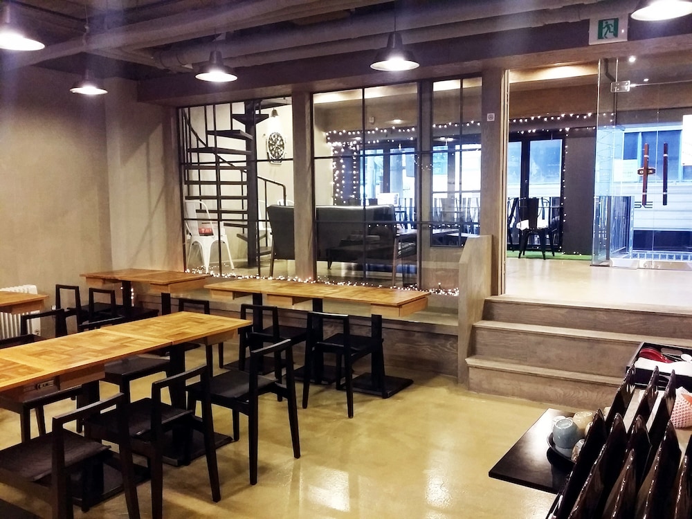 Petercat Hotel Hongdae 37/47