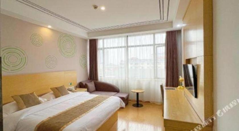 GreenTree Inn ShangHai Fengxian District XiaoTang Road Hotel 23/50