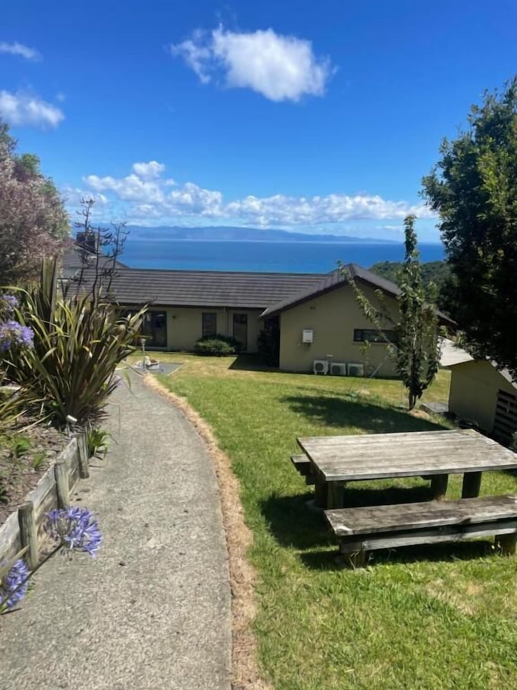 Parautane Lodge 39/50