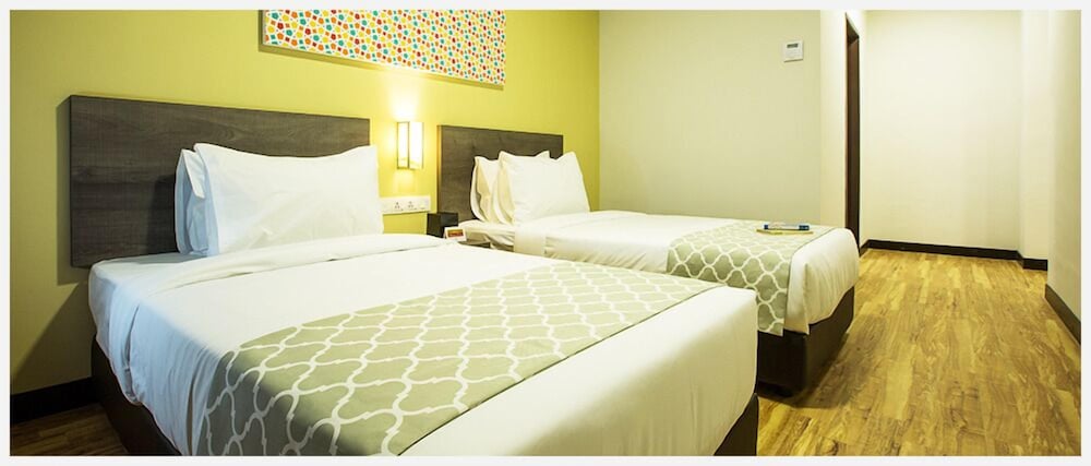 Humaira Hotel 34/41
