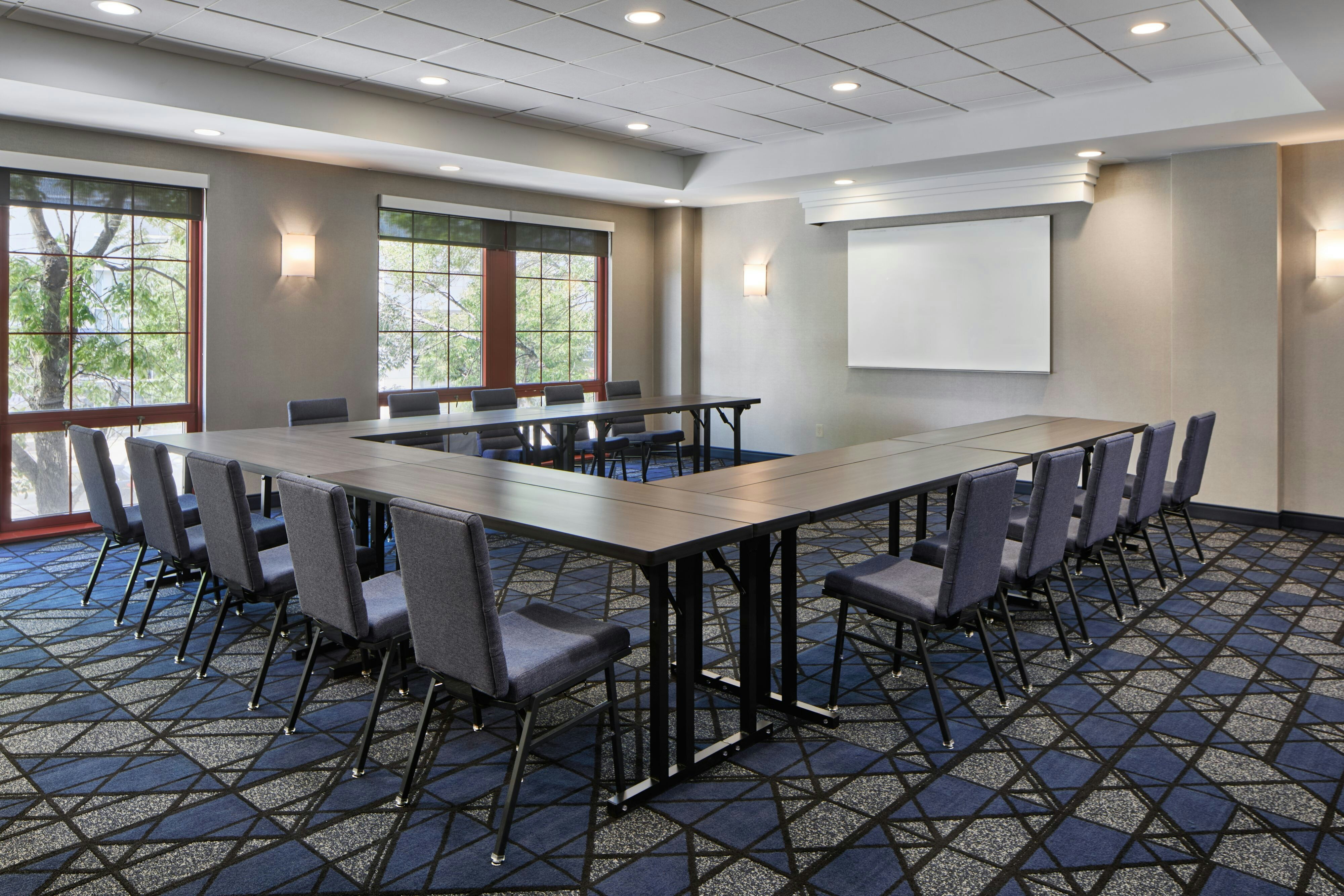 Downtown Providence Courtyard By Marriott 55/64