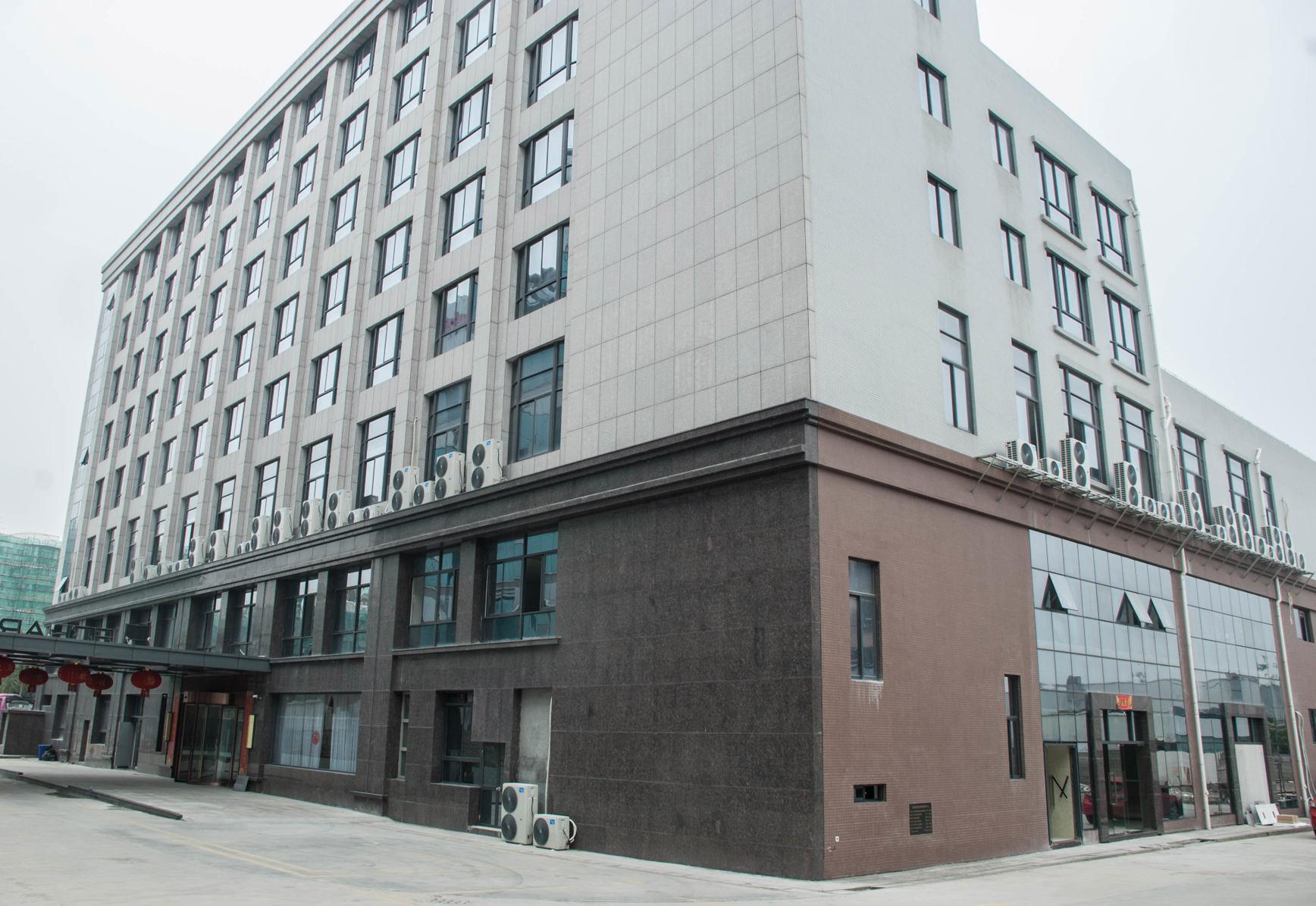 Echarm Hotel (Xiamen Airport Huojuyuan Metro Station) 71/76