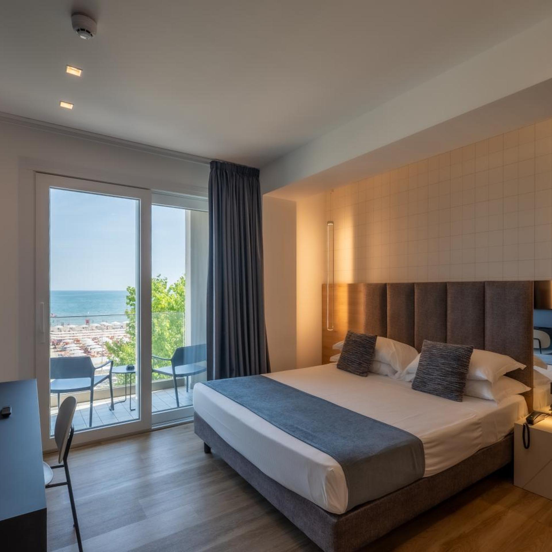 Executive, Double Bed, Sea Front, Balcony