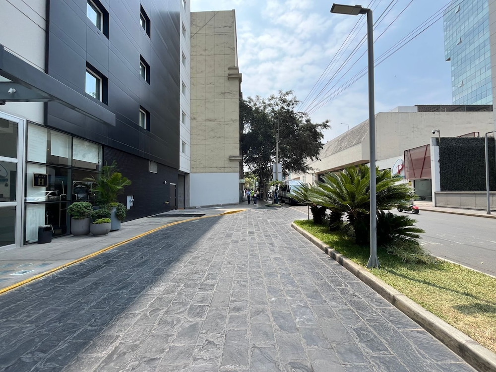 Novotel Lima San Isidro 46/49