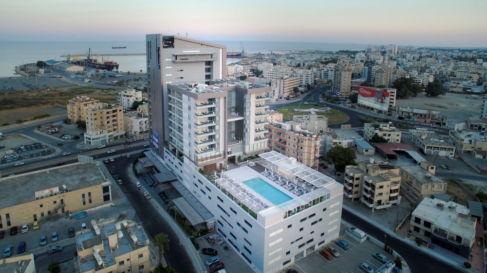 Radisson Blu Hotel Larnaca 8/74