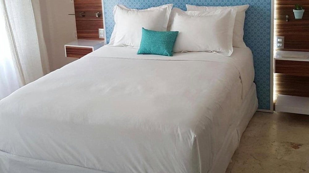 SHAVANNA HOTEL BOUTIQUE 19/55