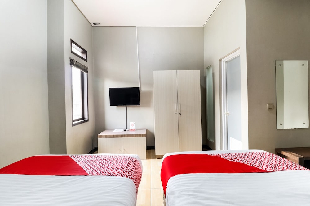 OYO 90026 Guest House Teras Waruga Syariah 8/22