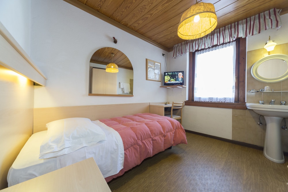 Hotel Trentino 7/74