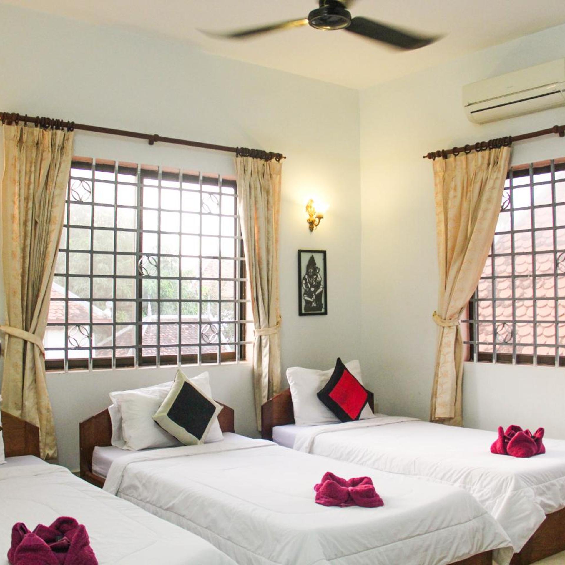 Room, Triple, with Fan, Tropical Breeze Guesthouse 3/8