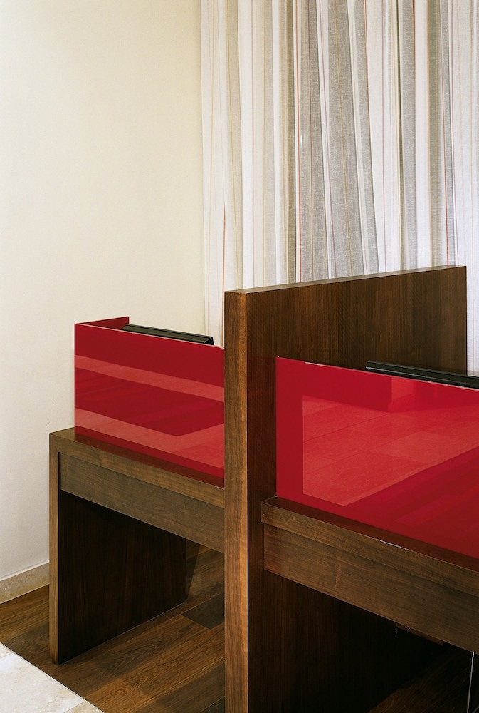 PeakTure Hotel Bucharest 43/68