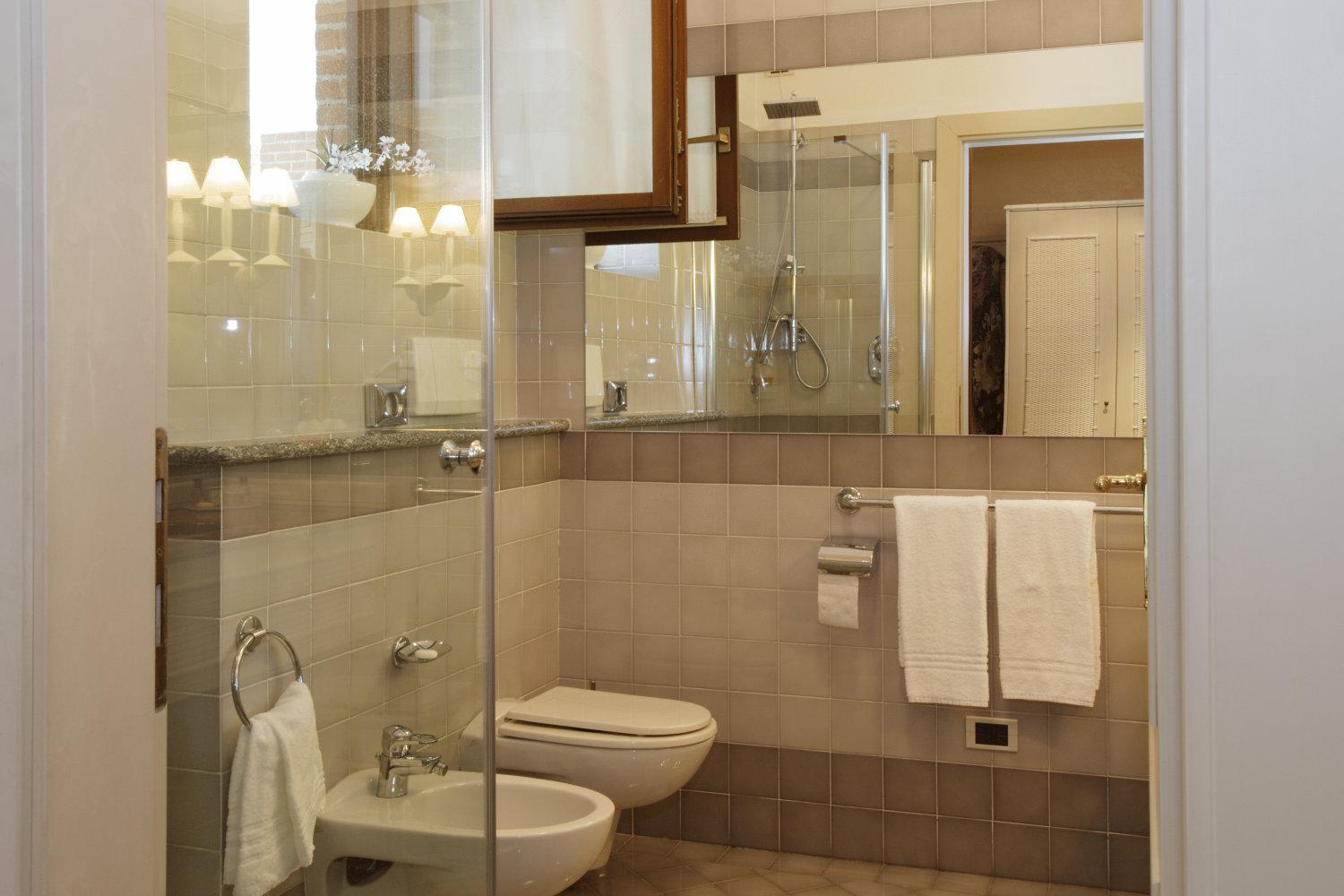 غرفة قياسية مفردة بسرير مزدوج، Serravalle Golf Hotel 6/6