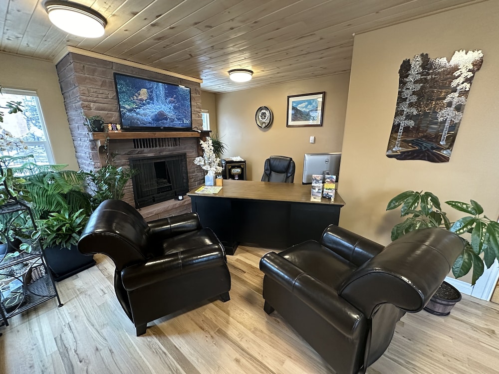 Abram Inn & Suites 49/65