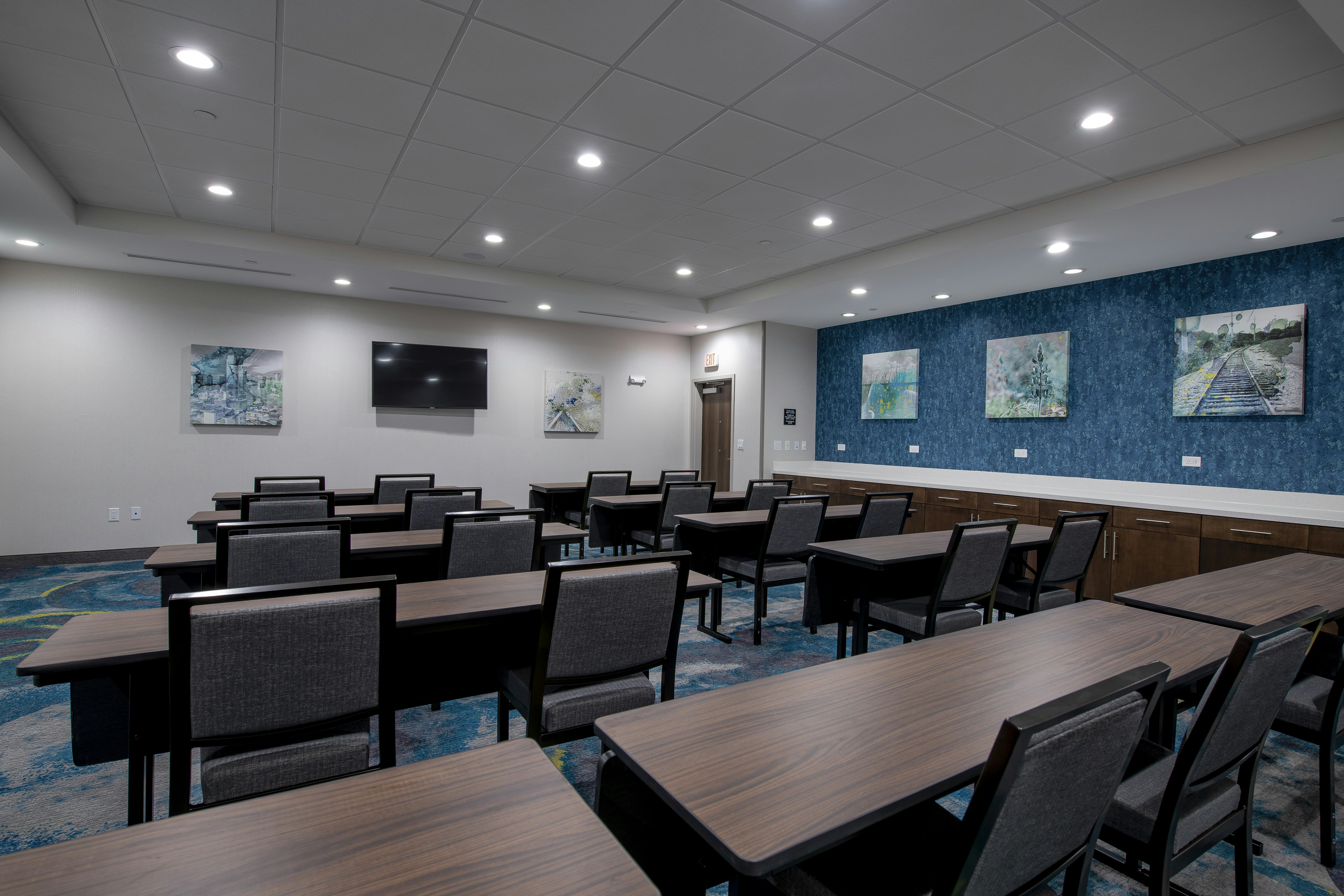 Hampton Inn Suites Duncanville Dallas Tx 46/55
