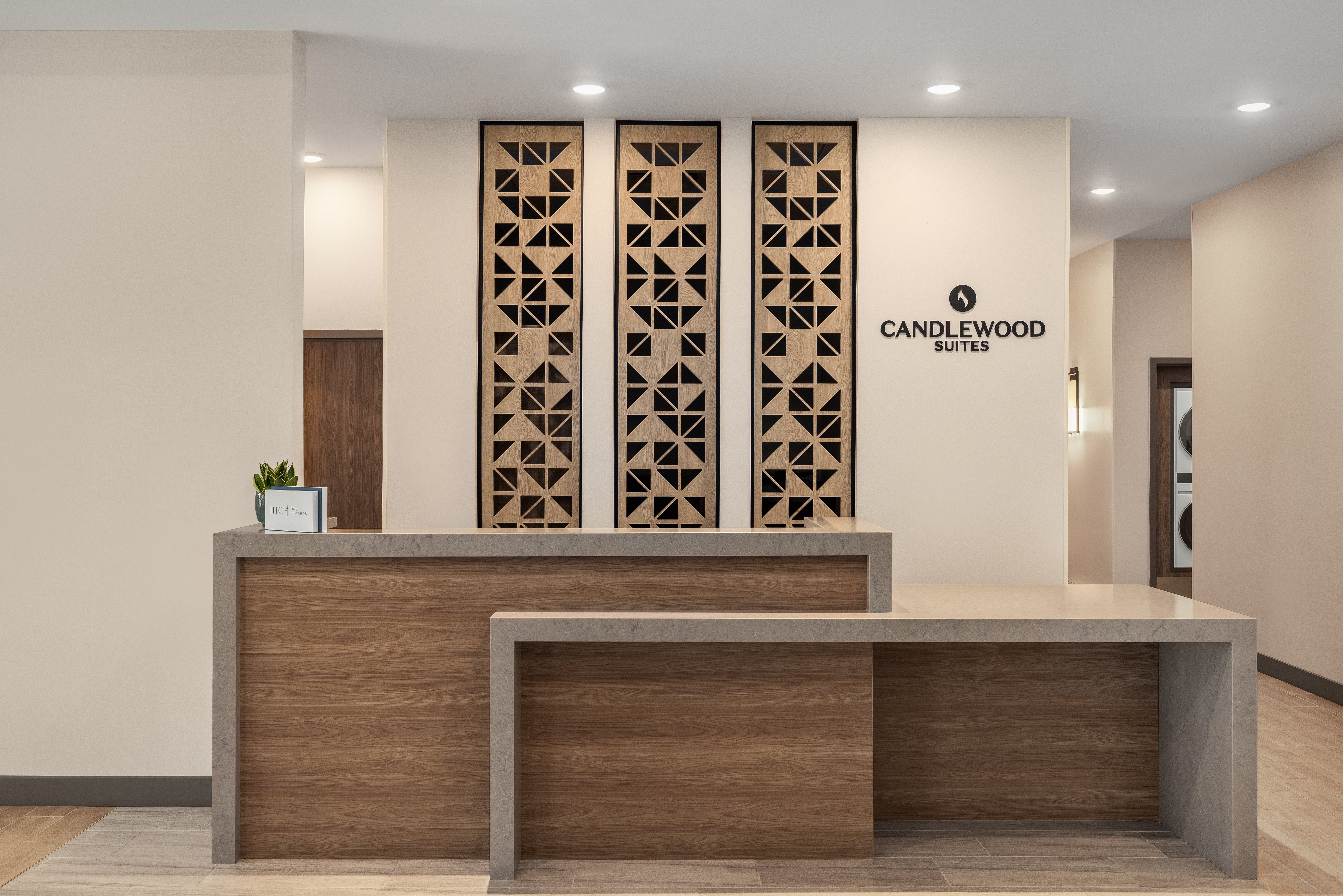 Candlewood Suites Mesa - Phoenix East by IHG 6/20