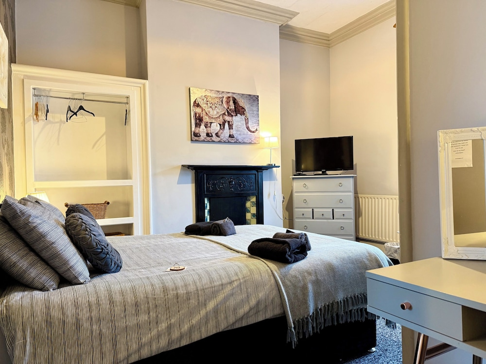 St Andrews House Hotel 17/50