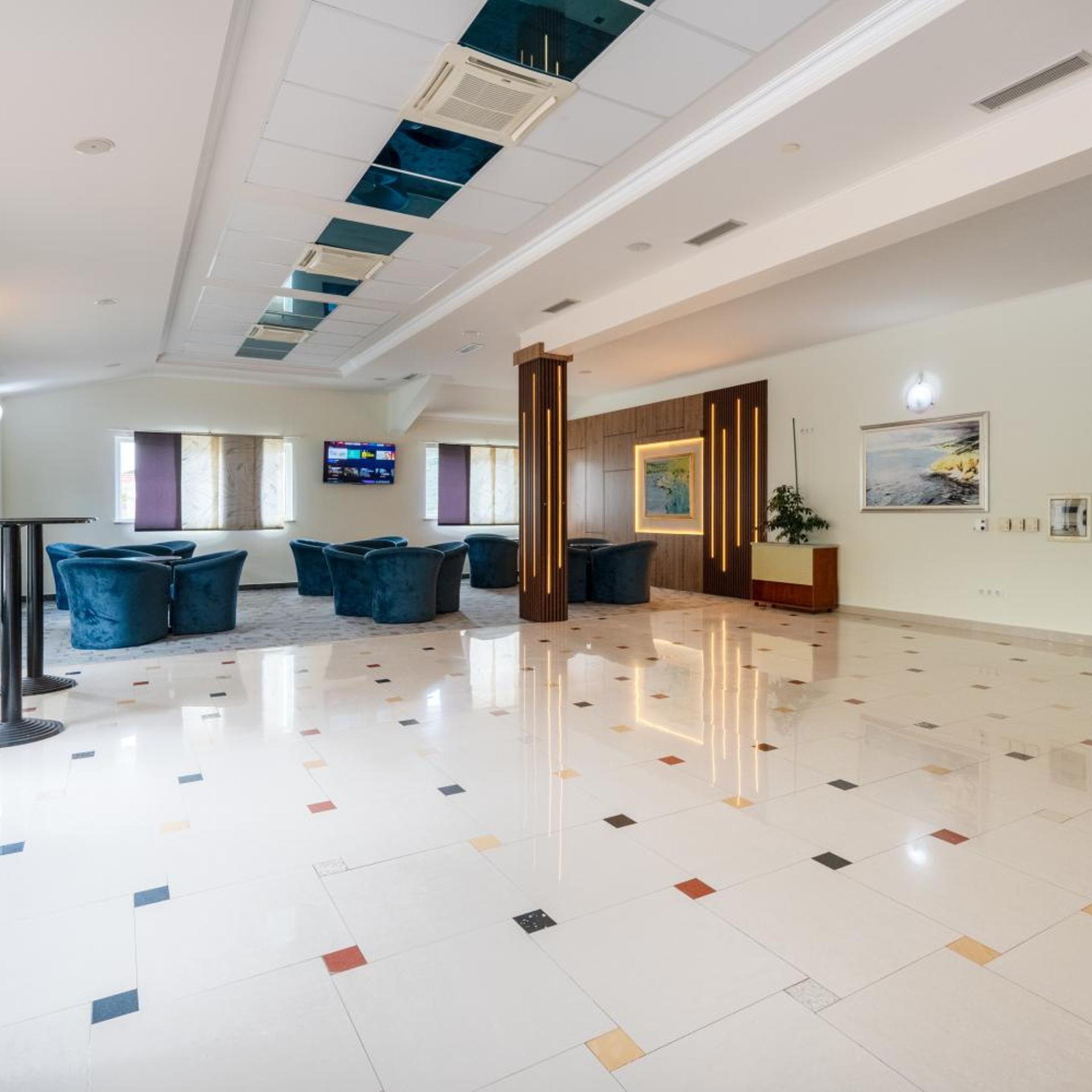 Hotel Adria 9/55