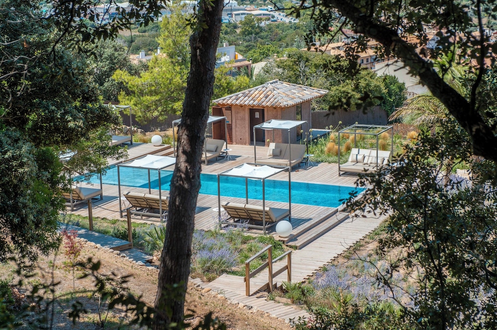 Hotel Creu de Tau Art and Spa - Adults Only 82/111