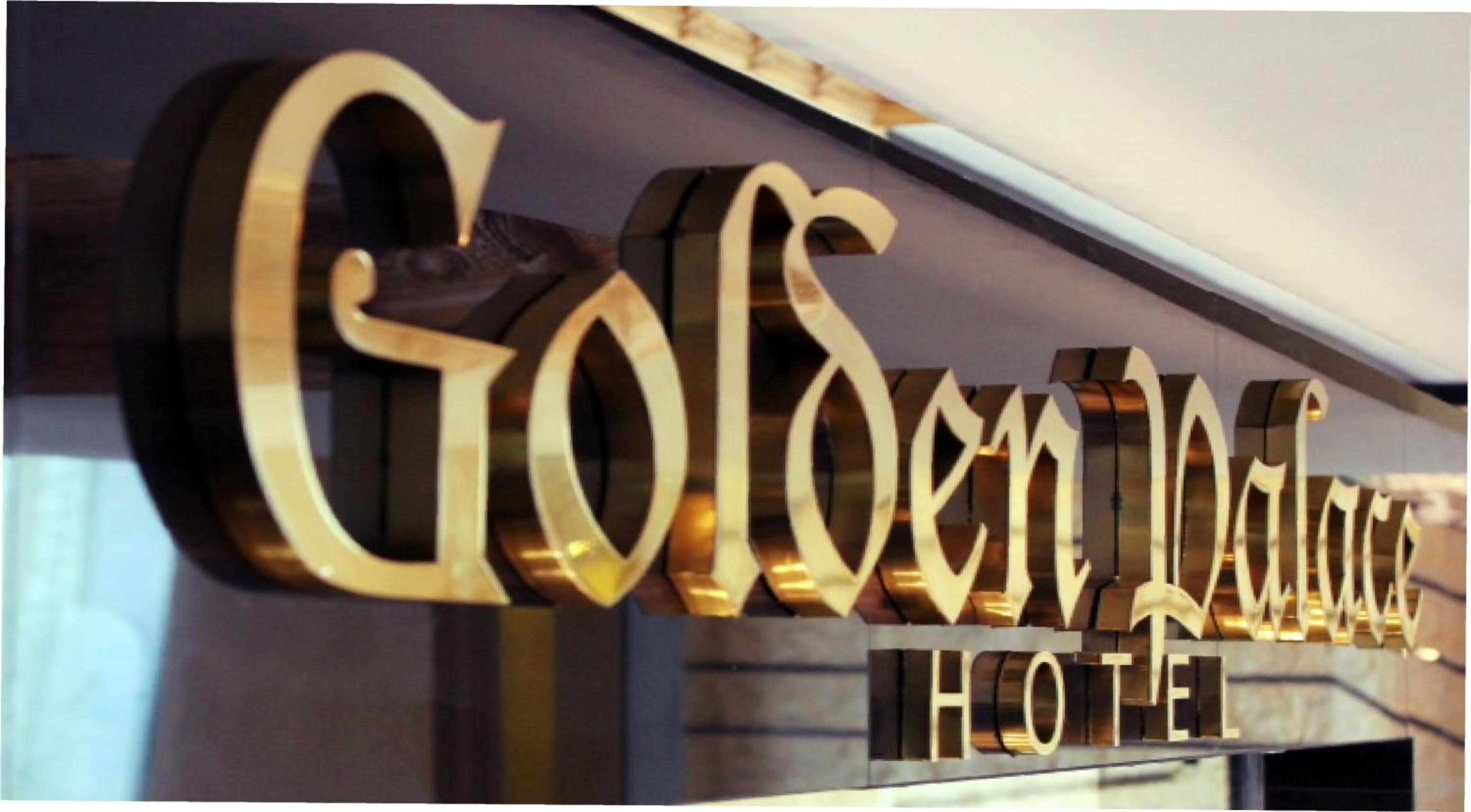 Oyo 108 Golden Palace Hotel 32/50
