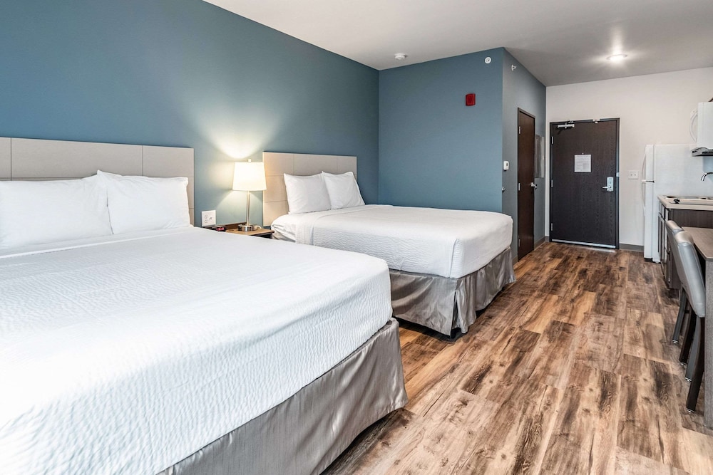 WoodSpring Suites Indianapolis Zionsville 7/24