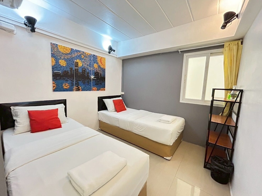 Khaosan Art Hotel 23/75