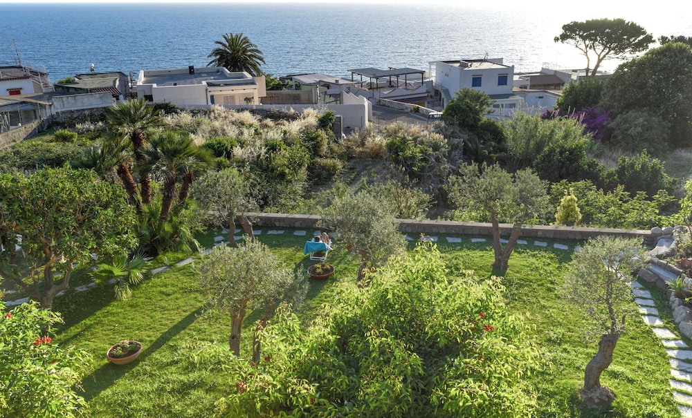 Hotel Villa Melodie - Adults Only 45/50